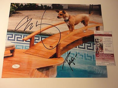 George Lopez COA SIGNED AUTOGRAPH “Papi” Beverly Hills 11×14 Photo FUNNY!!! – JSA Certified – Autographed UFC Photos