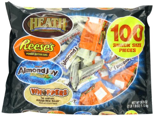Hershey’s Halloween Snack Size Assortment (Heath, Almond Joy, Whoppers & Reese’s), 100 Piece, 39.9 Ounce Bag